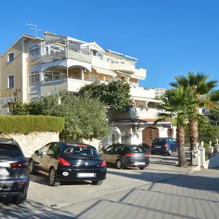 Klaudia Appartement *