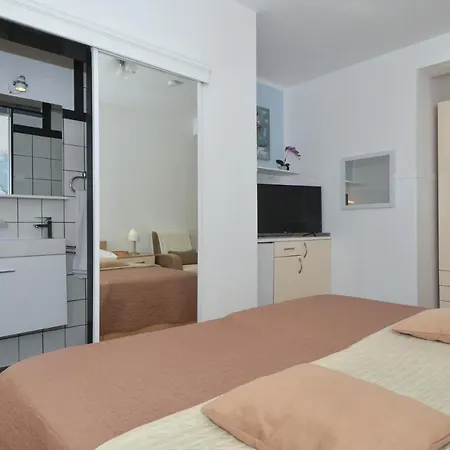 아파트 Klaudia 트로기르